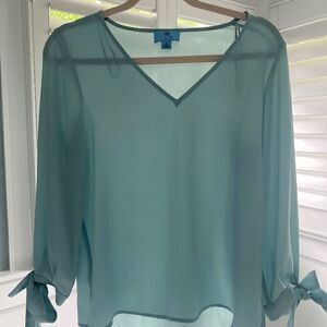 CeCe tie sleeve v-neck top